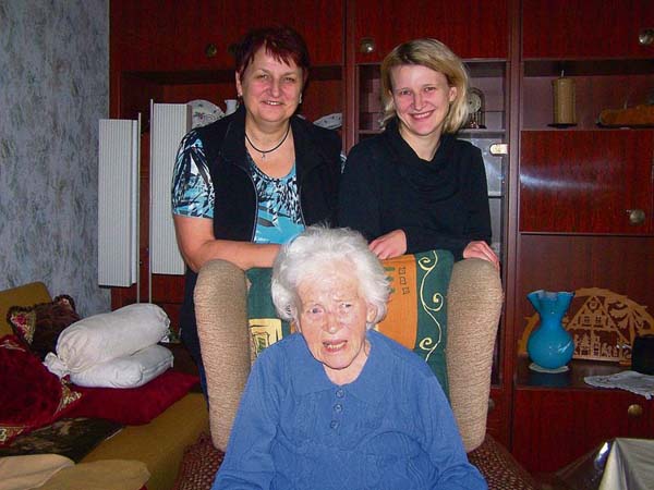 Herzlichen Glckwunsch zum 85. Geburtstag - Frau Charlotte Babel
